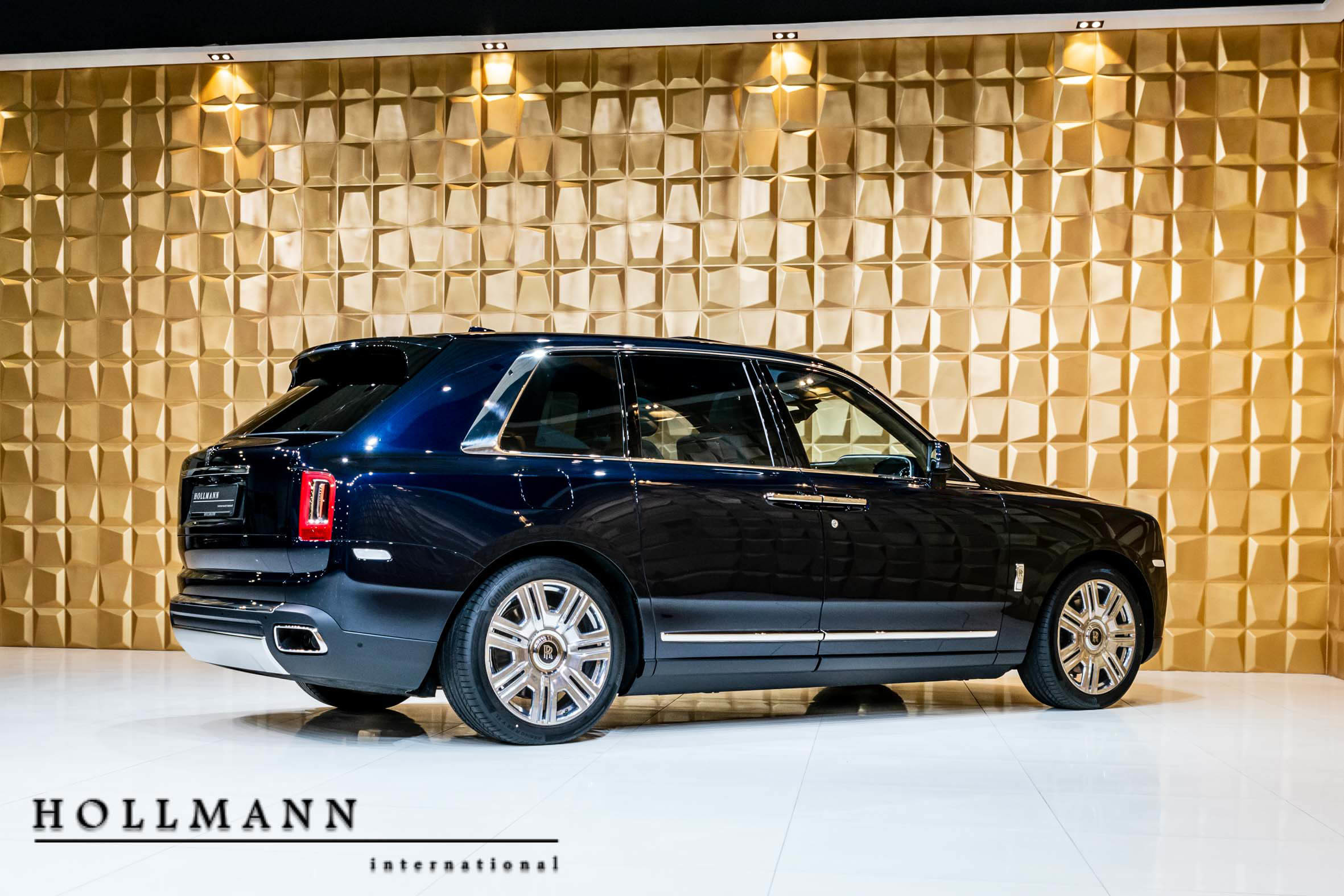 2019 Rolls-Royce Cullinan, 7/19