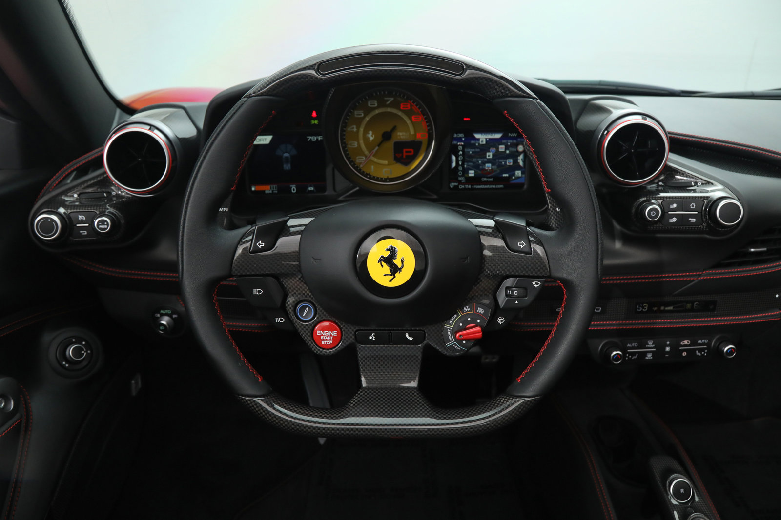 2021 FERRARI F8 SPIDER, 11/14