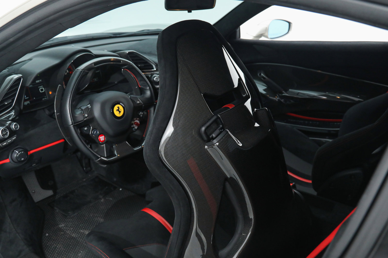 2020 FERRARI 488 PISTA, 5/14