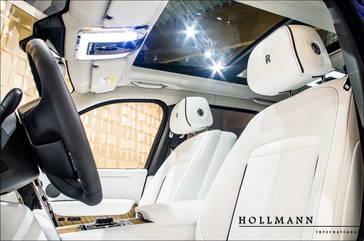 2019 Rolls-Royce Cullinan, 10/19
