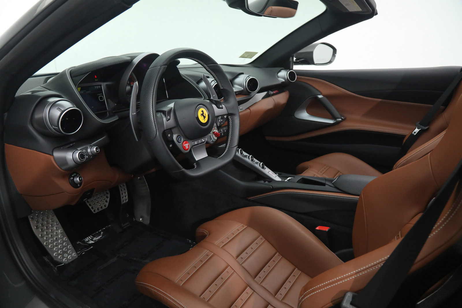 2021 FERRARI 812 GTS, 5/17
