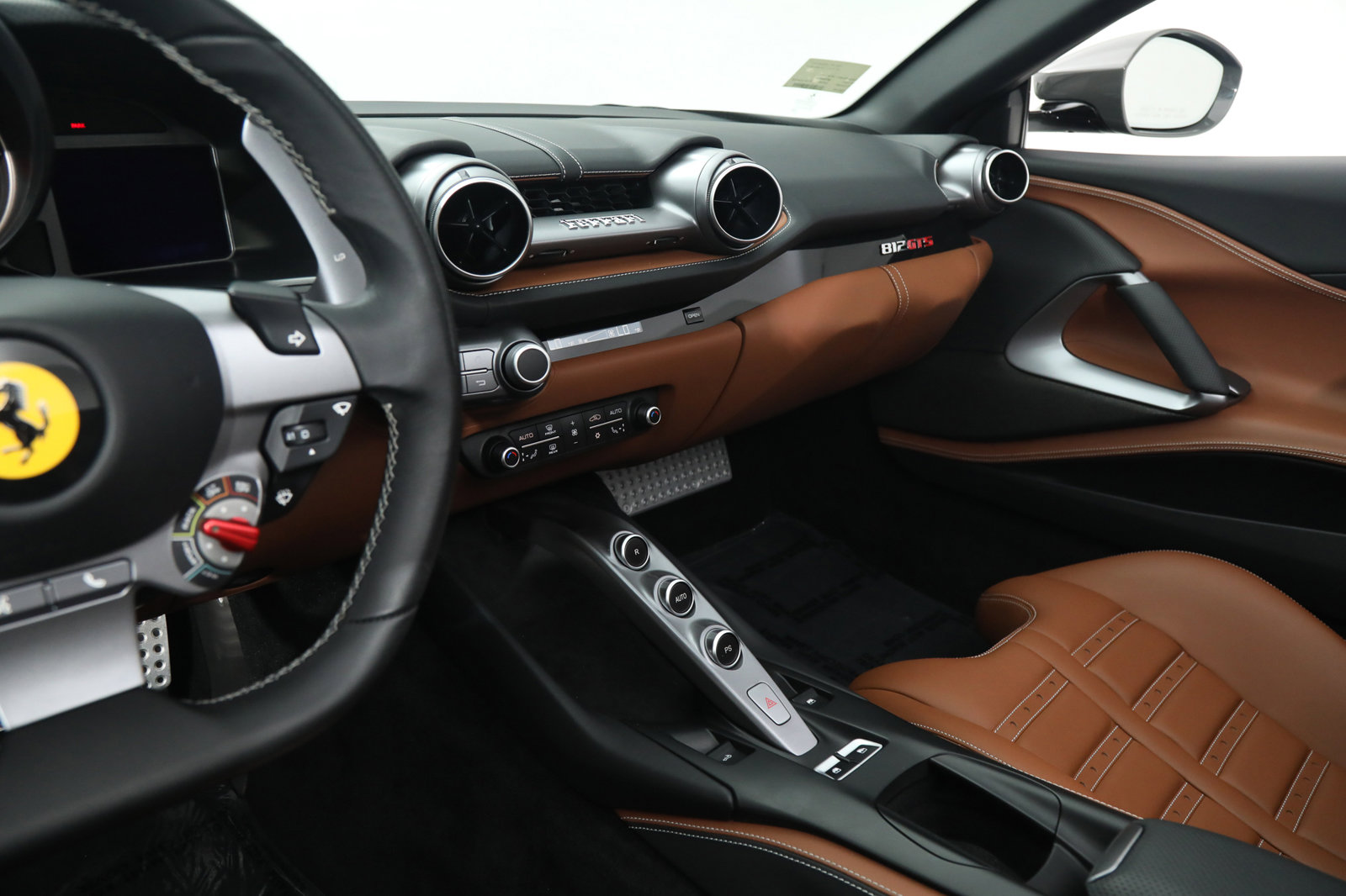 2021 FERRARI 812 GTS, 7/17