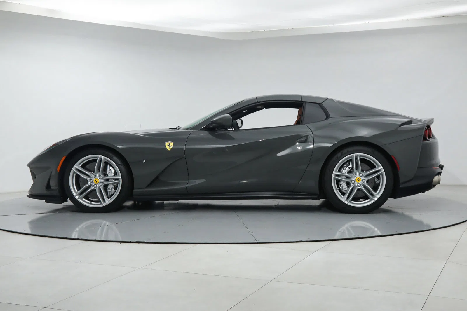 2021 FERRARI 812 GTS for sale, exterior