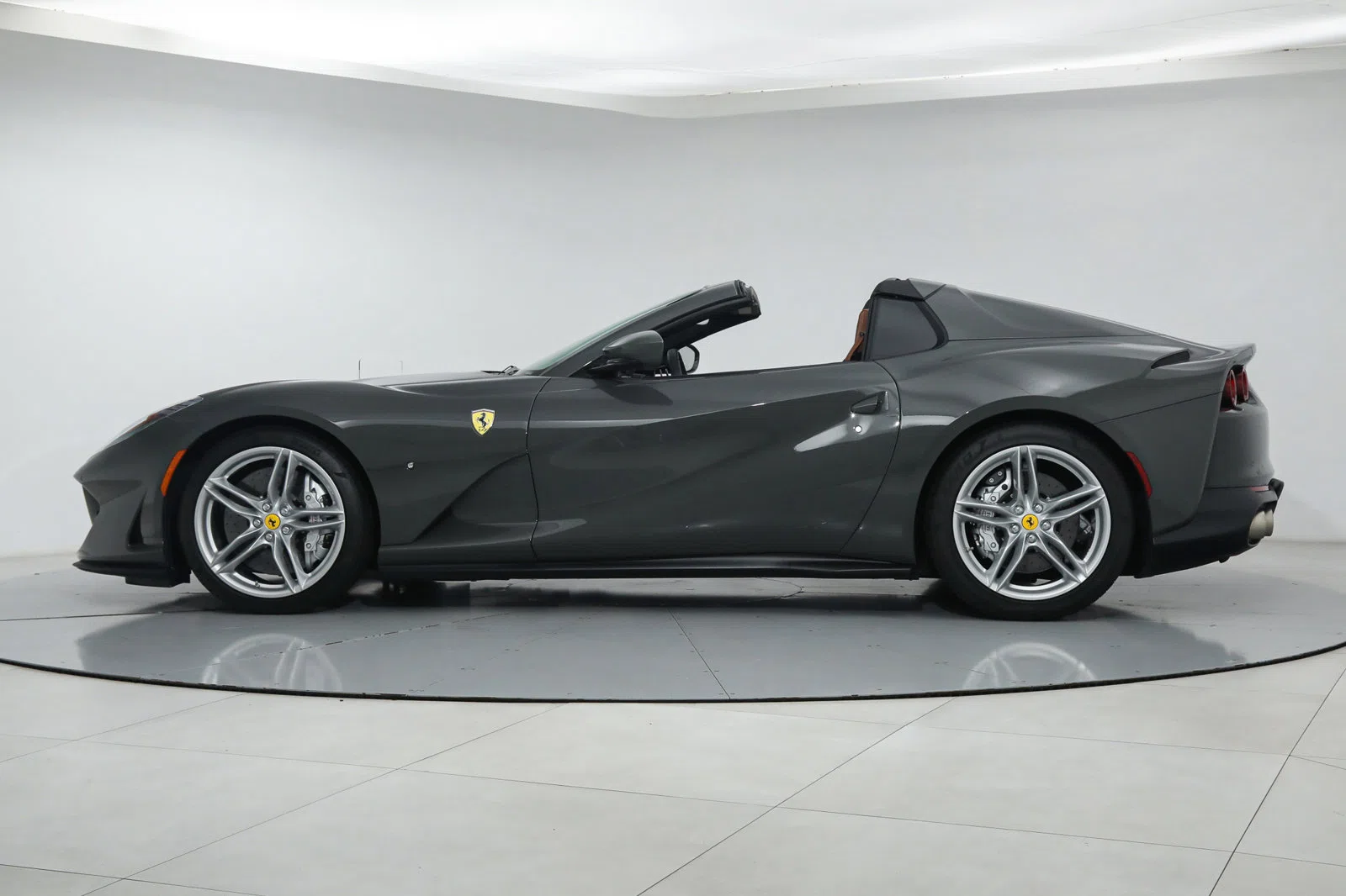 2021 FERRARI 812 GTS for sale, exterior