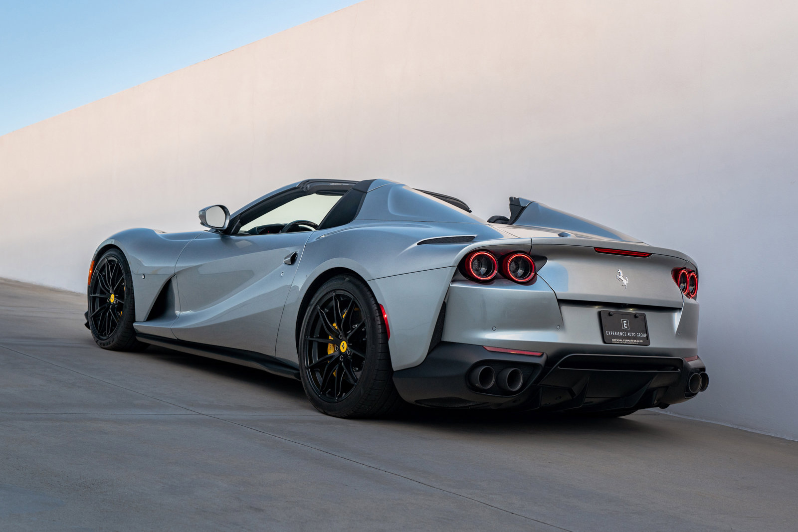 2021 FERRARI 812 GTS, 13/19