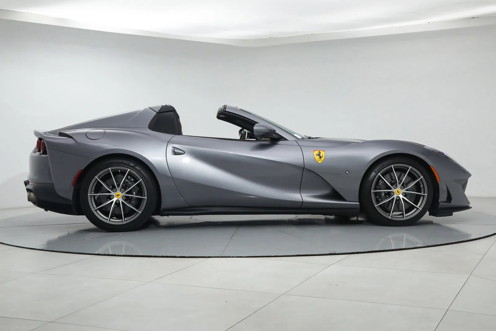 2021 FERRARI 812 GTS for sale, exterior