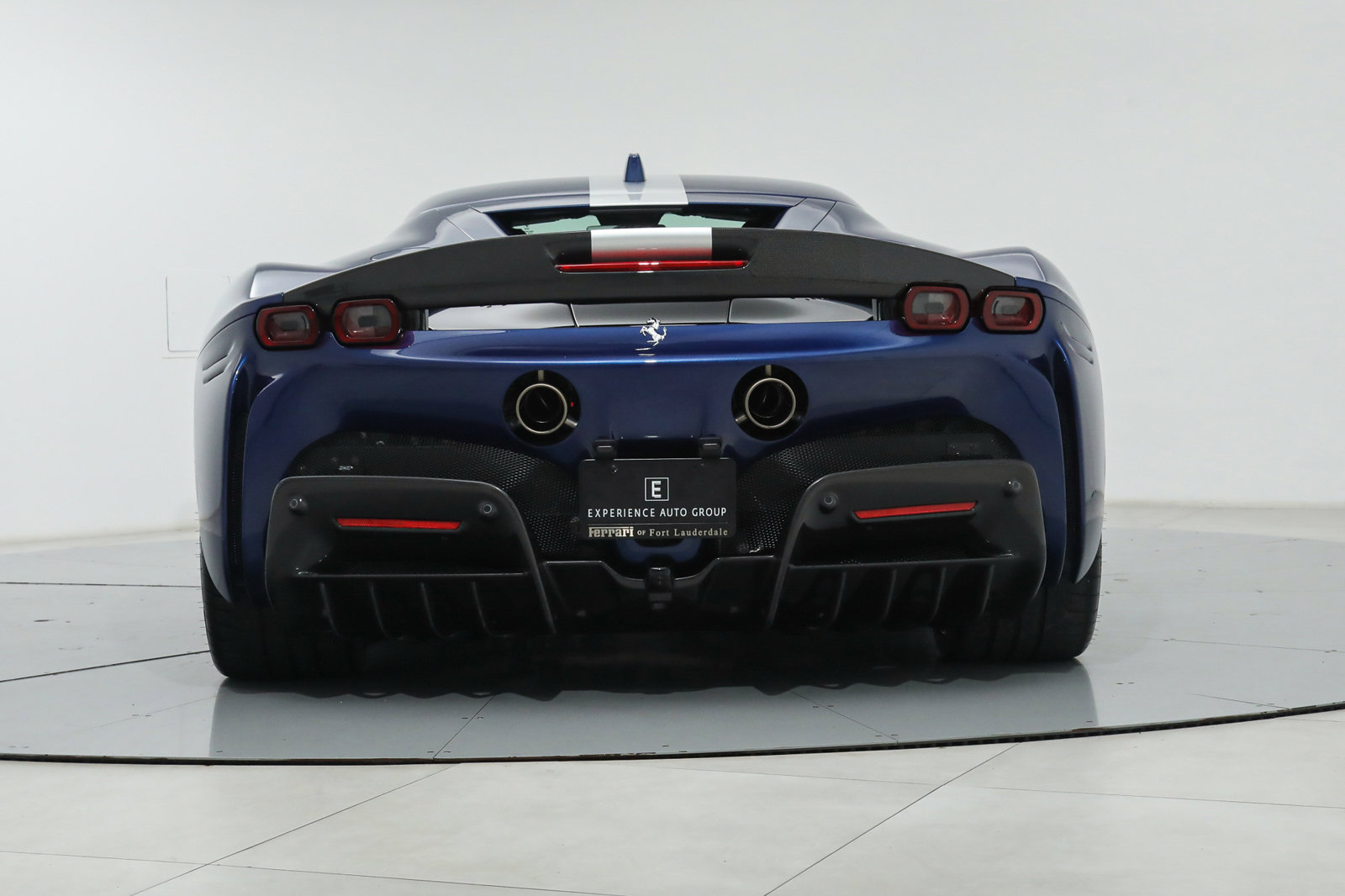 2022 FERRARI SF90 STRADALE, 11/15