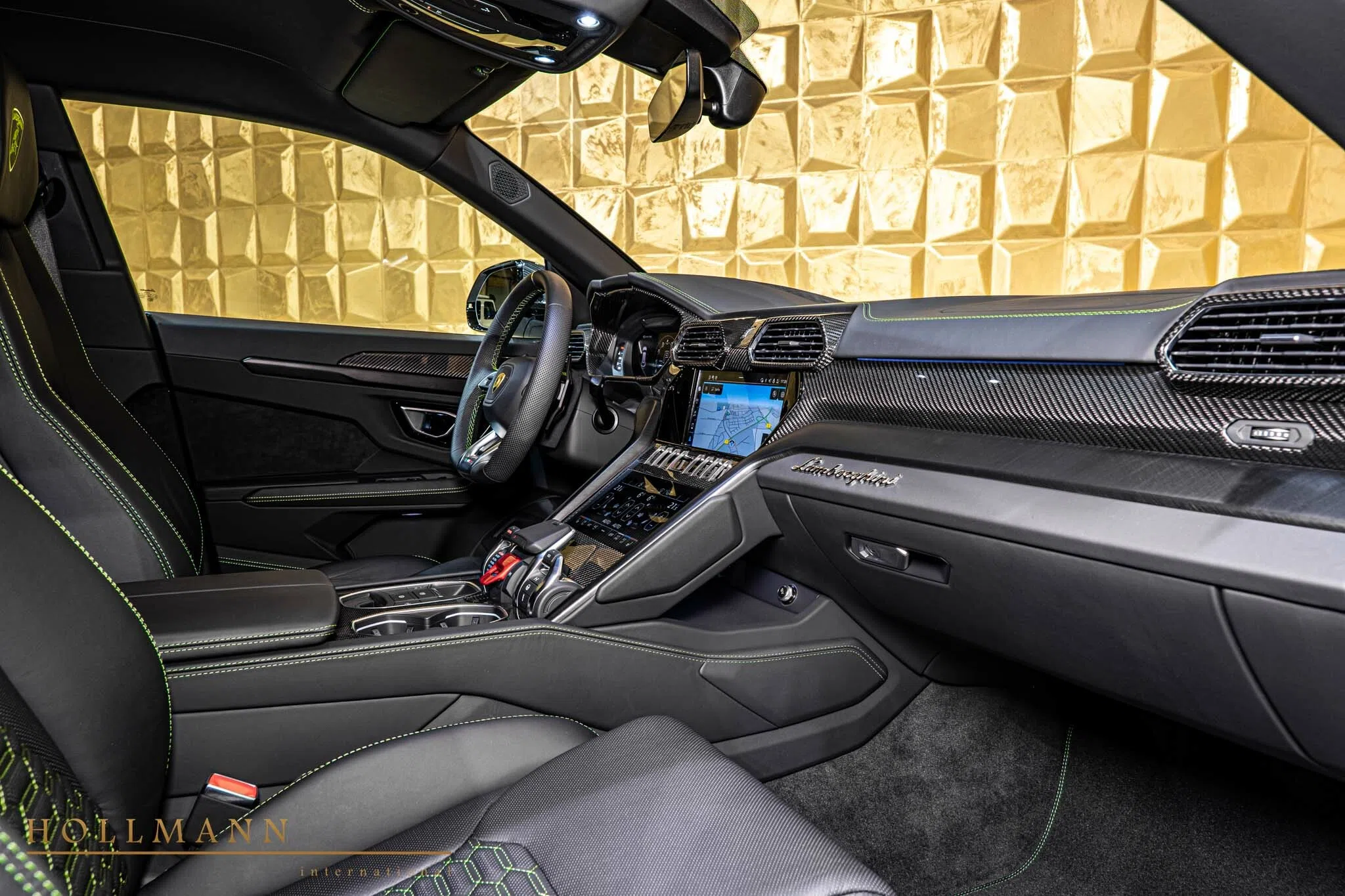 2023 Lamborghini Urus by NOVITEC interior