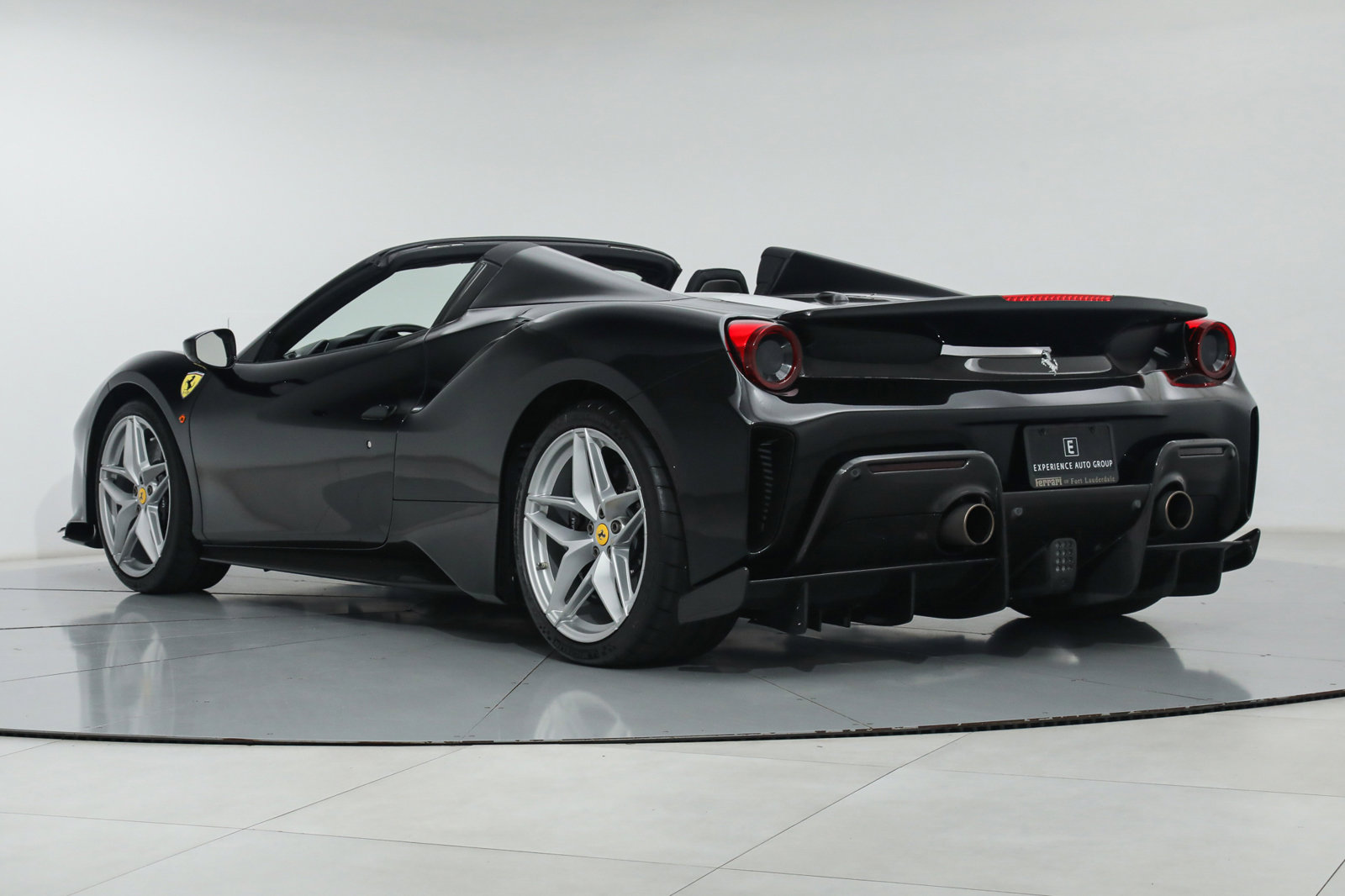 2020 Ferrari 488 Pista Spider, 12/26