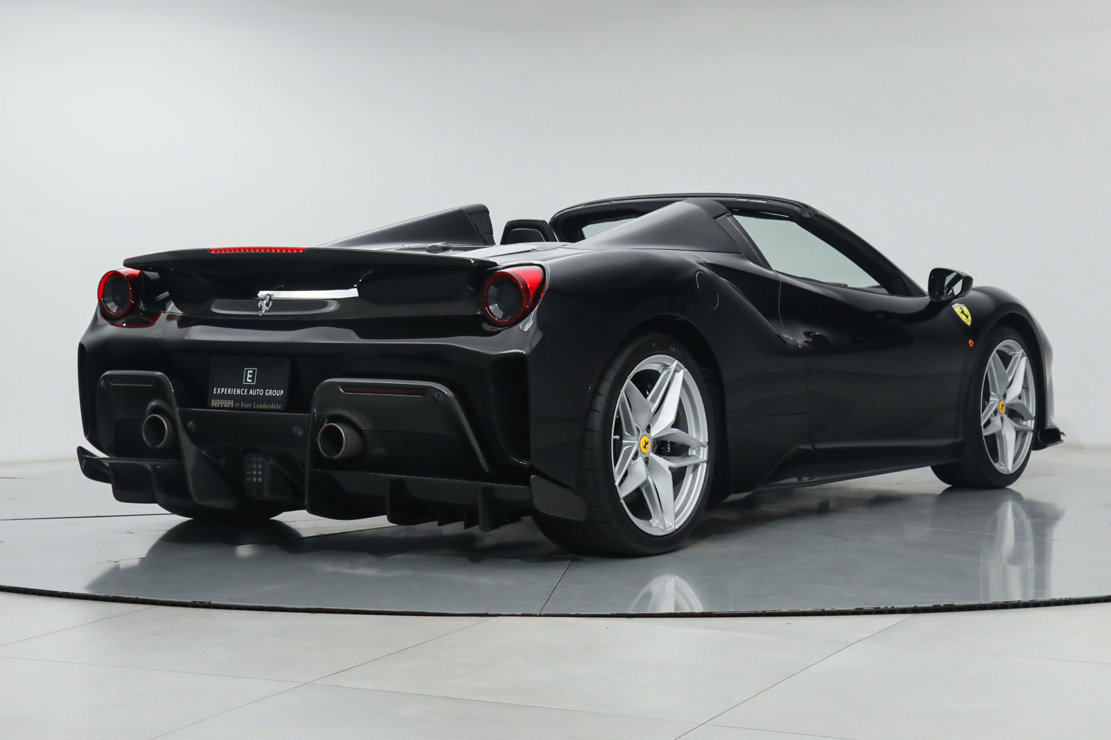 2020 Ferrari 488 Pista Spider, 13/26