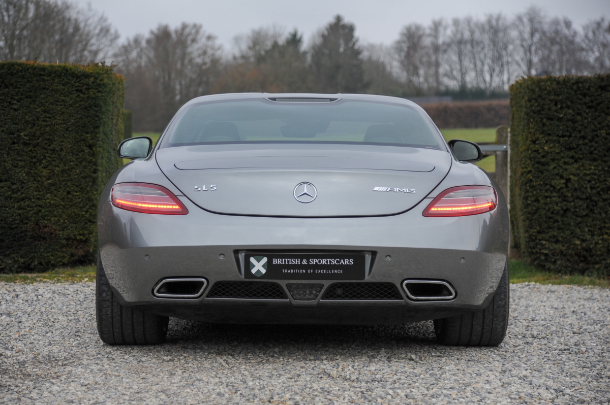 2010 MERCEDES-BENZ SLS AMG, 12/14