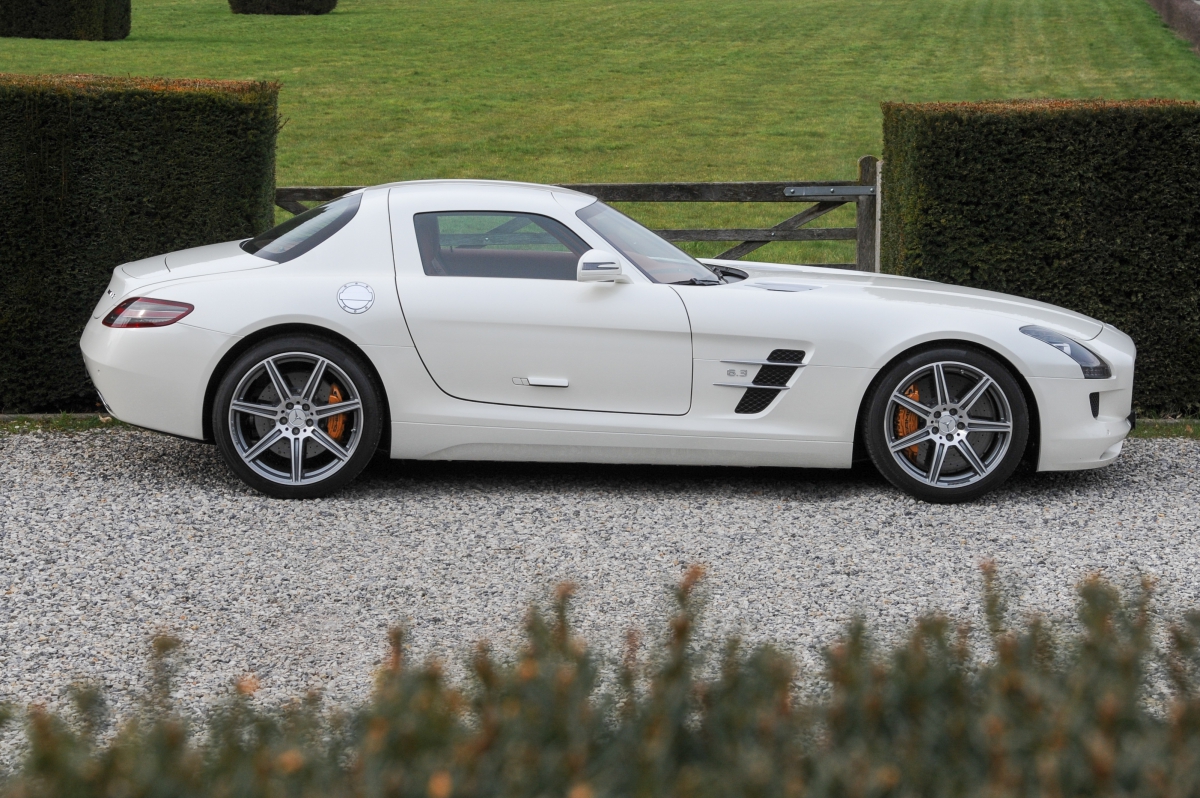 2010 MERCEDES-BENZ SLS, 3/13