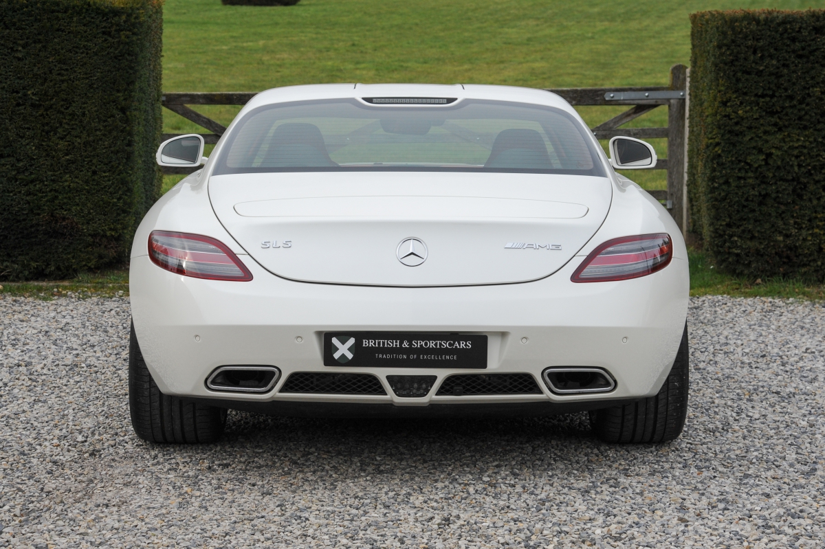 2010 MERCEDES-BENZ SLS, 6/13