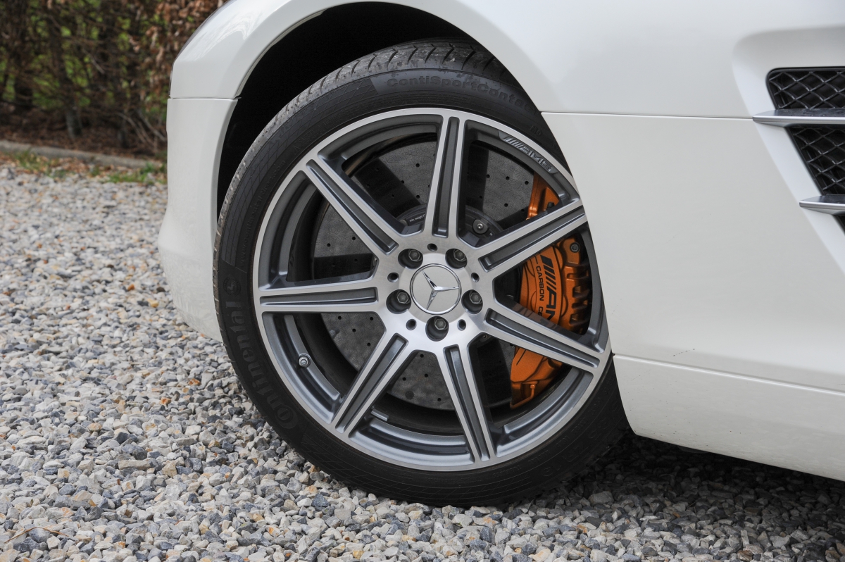 2010 MERCEDES-BENZ SLS, 12/13