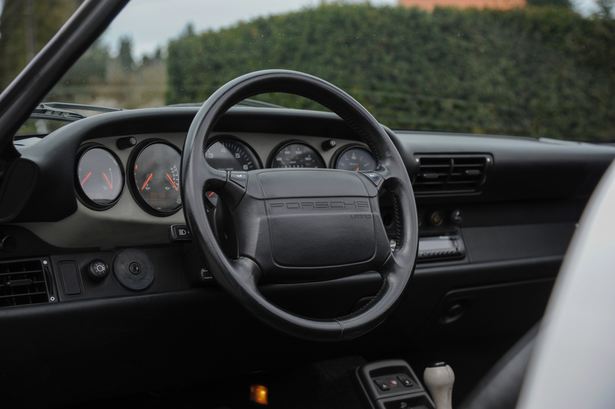 1993 Porsche 964 Speedster, 12/16