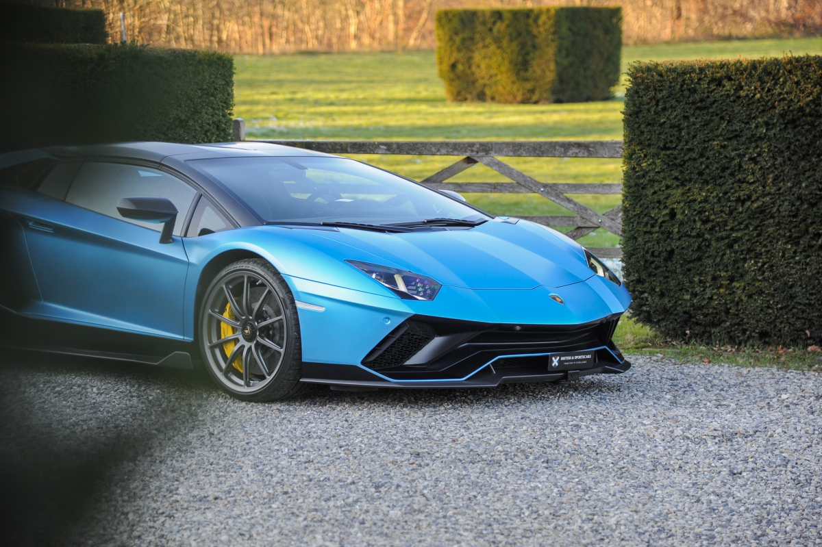2022 LAMBORGHINI AVENTADOR LP780-4 ULTIMAE - ROADSTER - 1 OF 250, 3/19