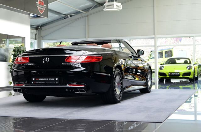 2017 Mercedes-Maybach S 650 Cabrio 1 of 300, 25/37