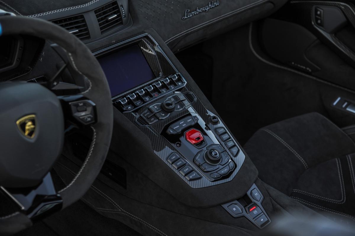 2022 LAMBORGHINI AVENTADOR LP780-4 ULTIMAE - ROADSTER - 1 OF 250, 7/19