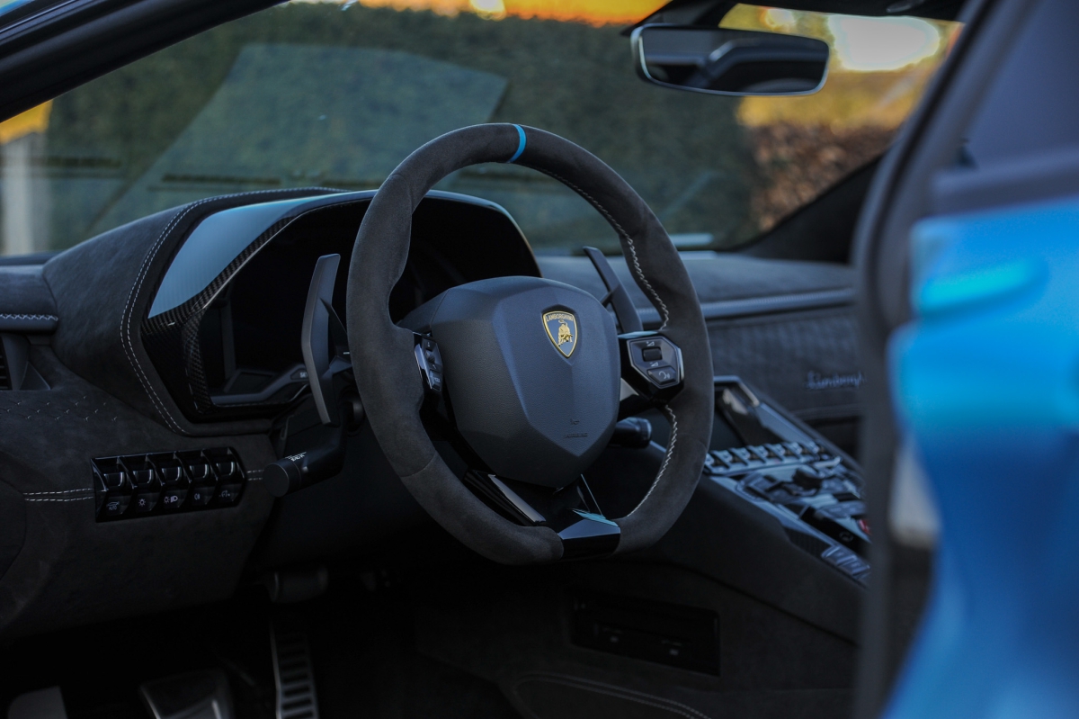 2022 LAMBORGHINI AVENTADOR LP780-4 ULTIMAE - ROADSTER - 1 OF 250, 8/19