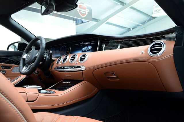 2017 Mercedes-Maybach S 650 Cabrio 1 of 300, 26/37