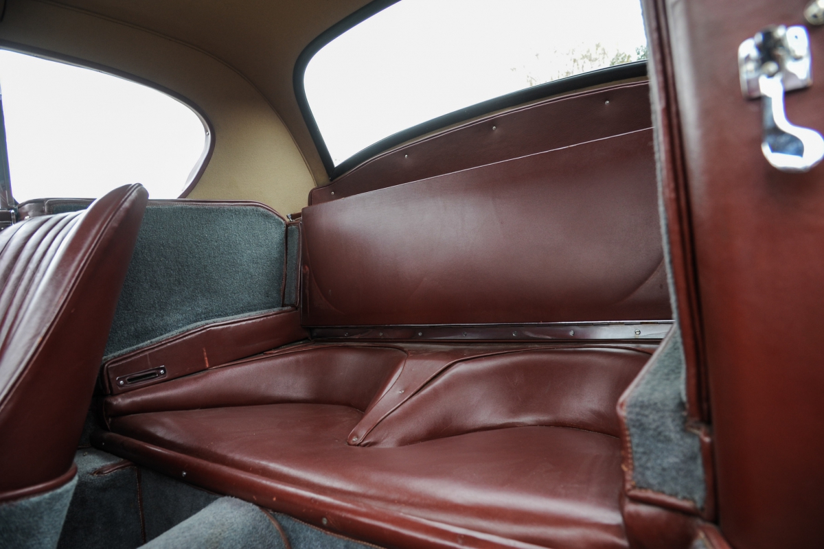 1956 ASTON MARTIN DB 2/4 MK2, 5/18