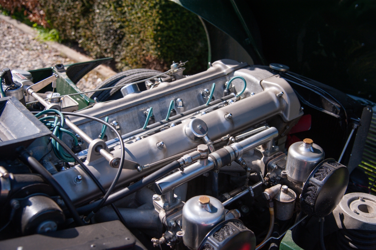 1956 ASTON MARTIN DB 2/4 MK2, 10/18