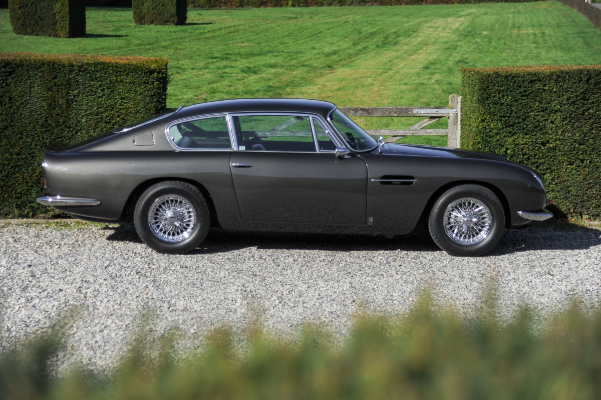1966 ASTON MARTIN DB 6, 8/20
