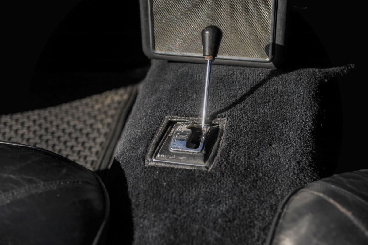 1966 ASTON MARTIN DB 6, 10/20