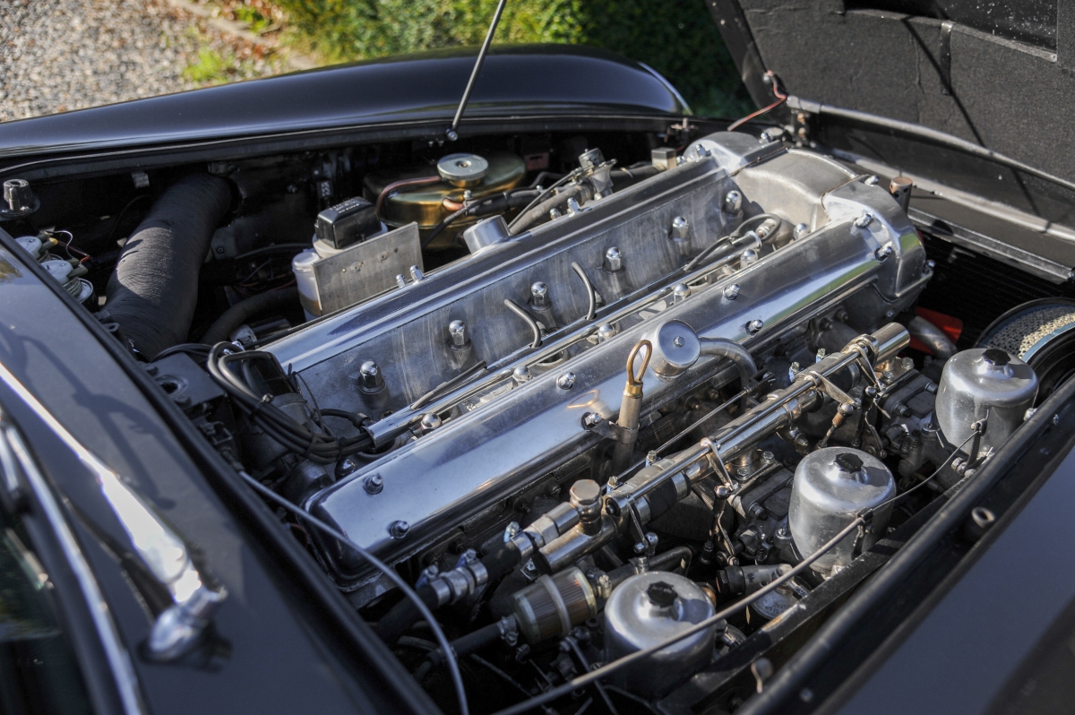 1966 ASTON MARTIN DB 6, 11/20