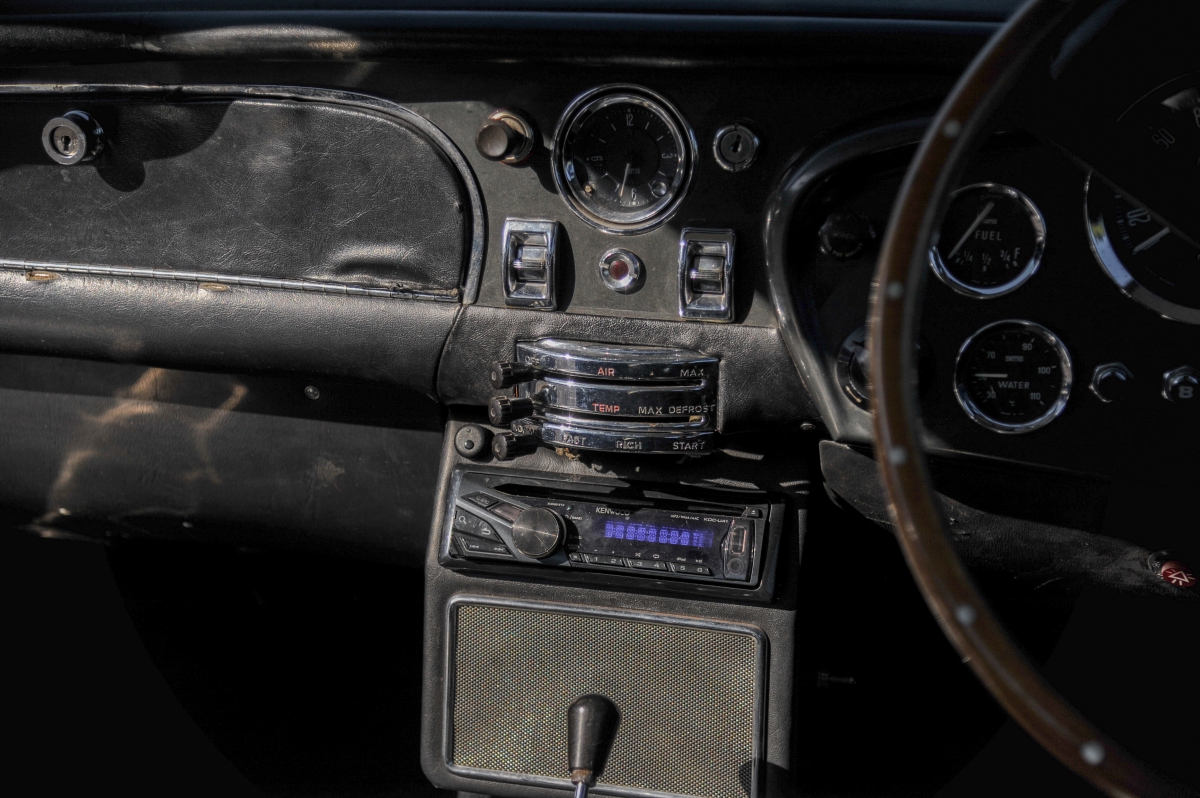 1966 ASTON MARTIN DB 6, 14/20