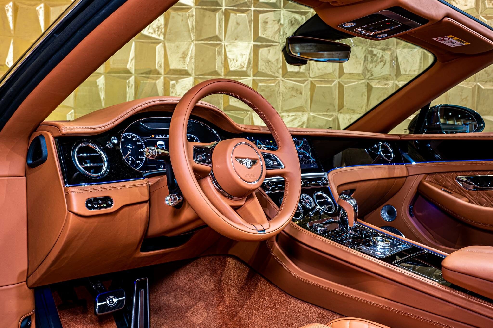 2023 Bentley Continental GTC V8, 2/20