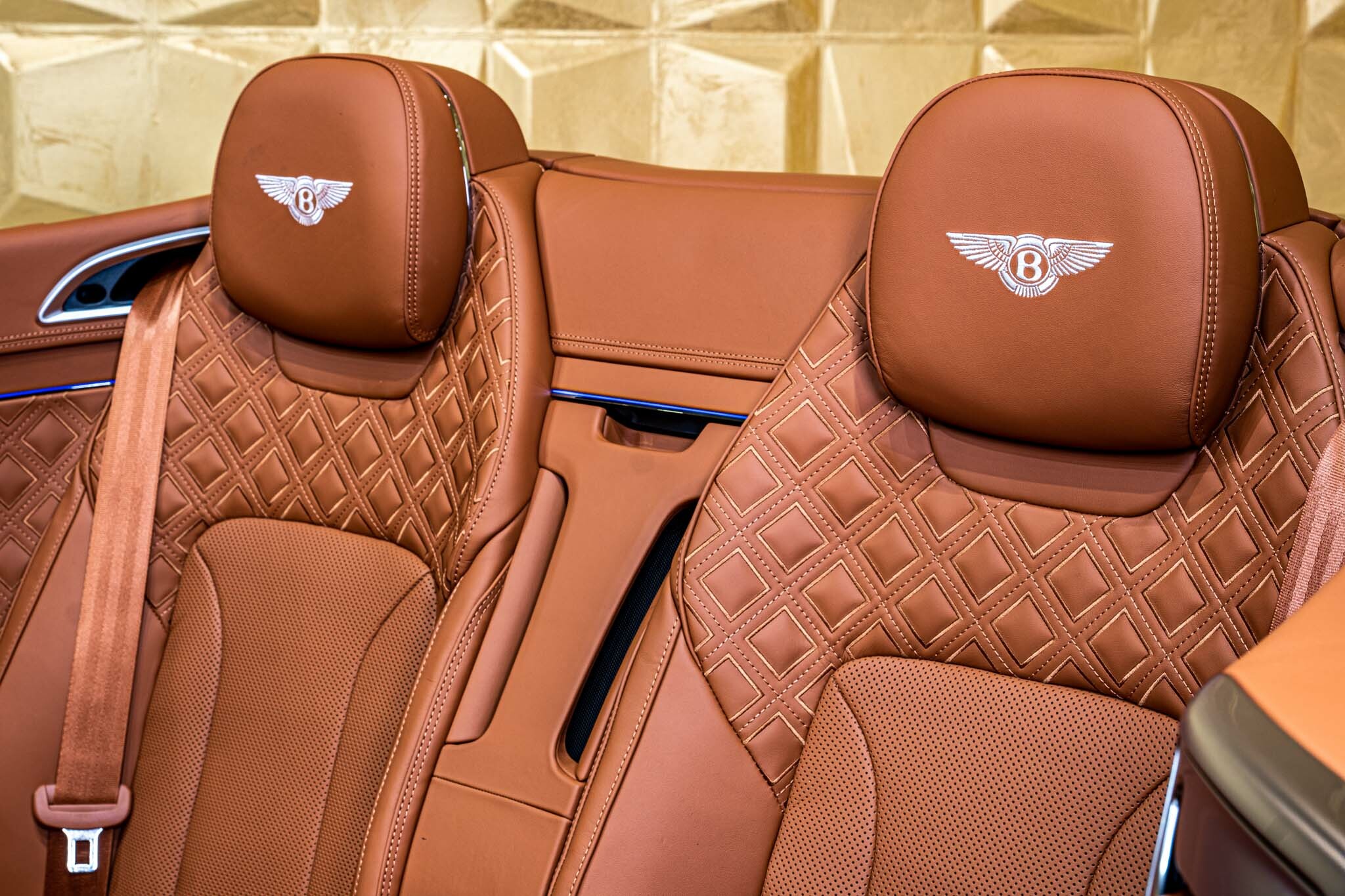 2023 Bentley Continental GTC V8, 5/20