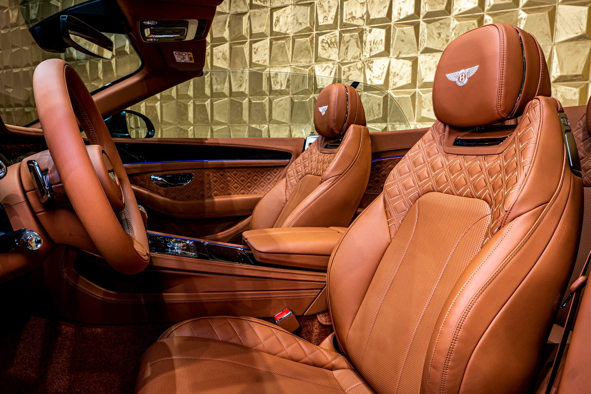 2023 Bentley Continental GTC V8, 6/20