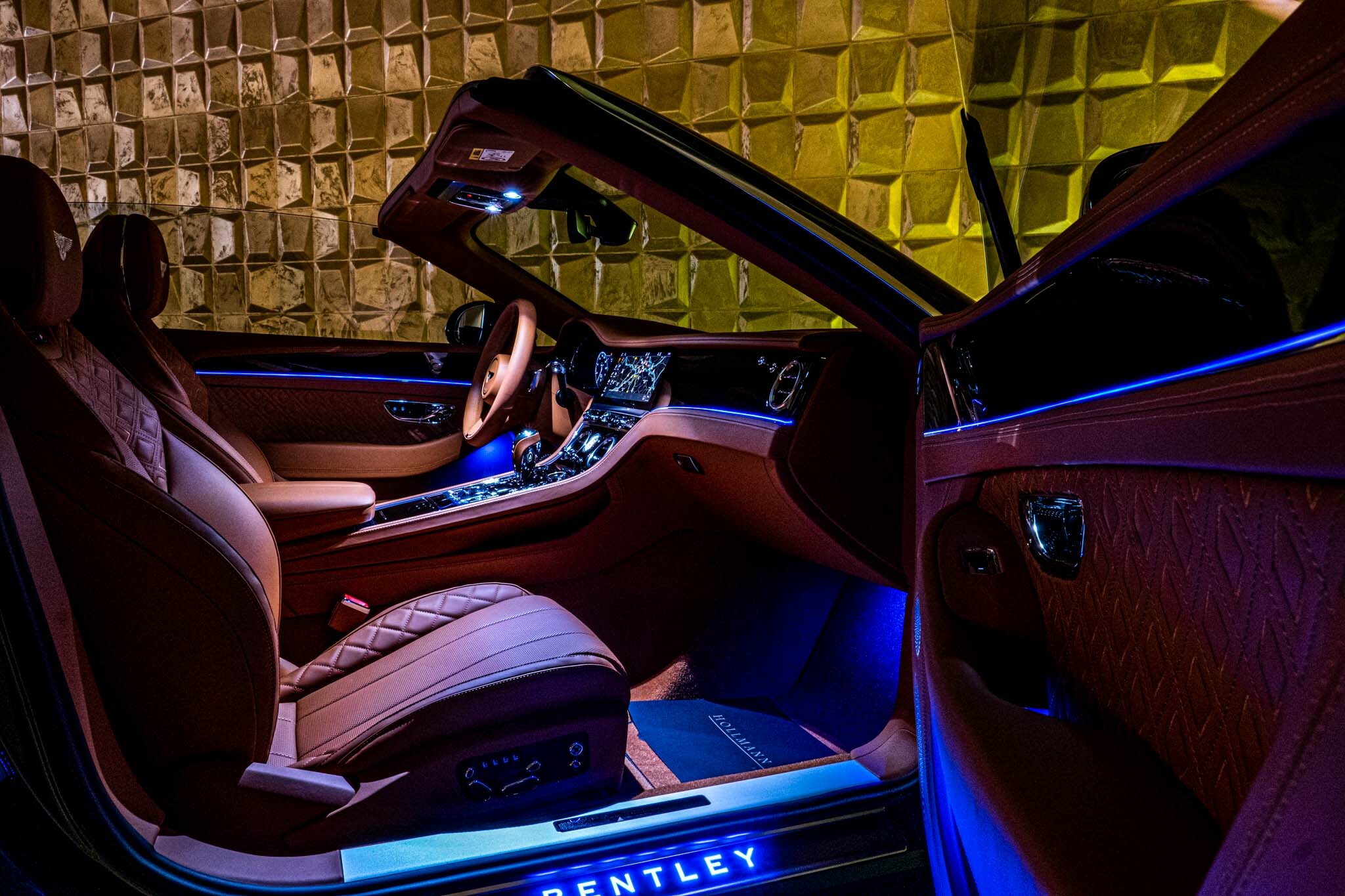 2023 Bentley Continental GTC V8, 7/20