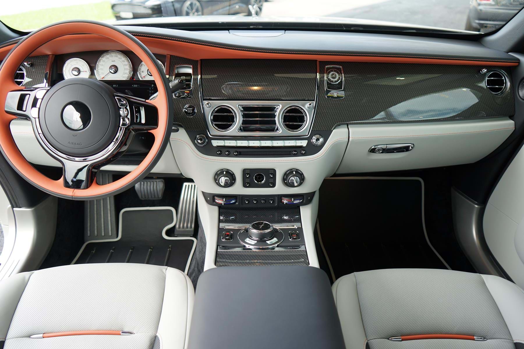2018 Rolls-Royce Wraith Special Commission Nebula, 4/25