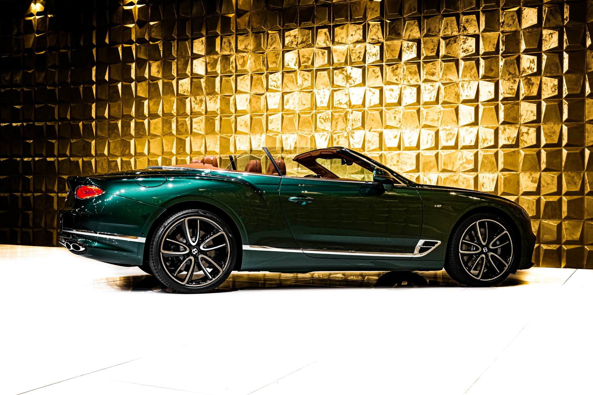 2023 Bentley Continental GTC V8, 16/20