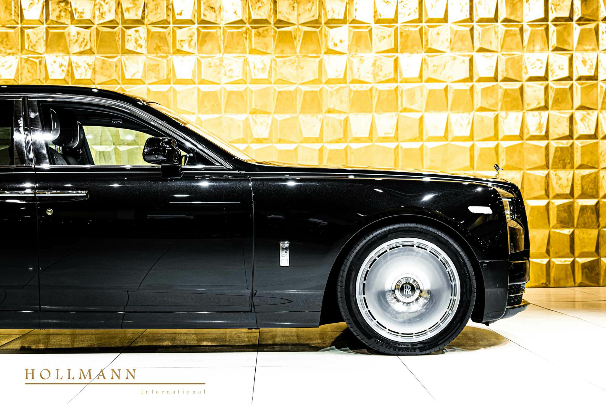 2023 Rolls-Royce Phantom, 5/16