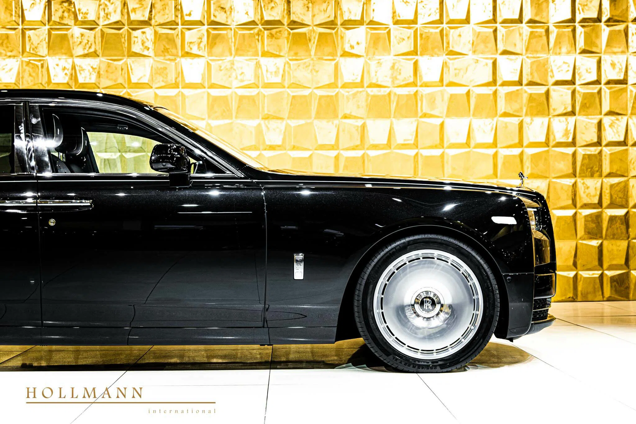 2023 Rolls-Royce Phantom for sale, exterior