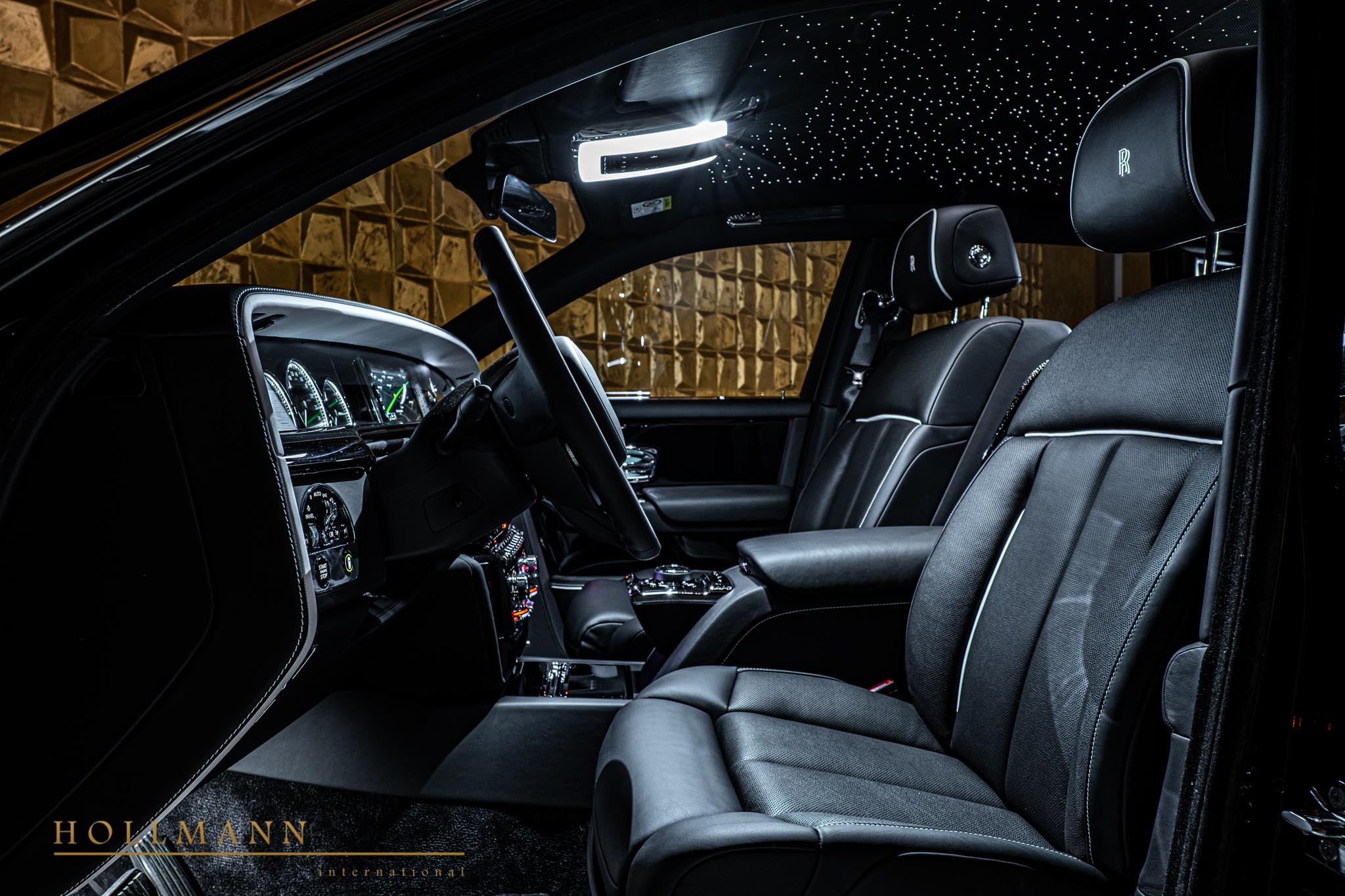 2023 Rolls-Royce Phantom, 12/16