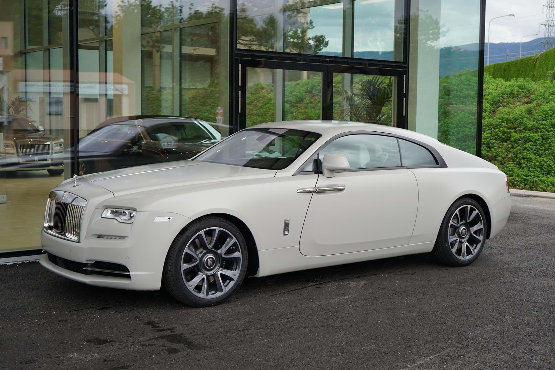 2018 Rolls-Royce Wraith Special Commission Nebula, 10/25