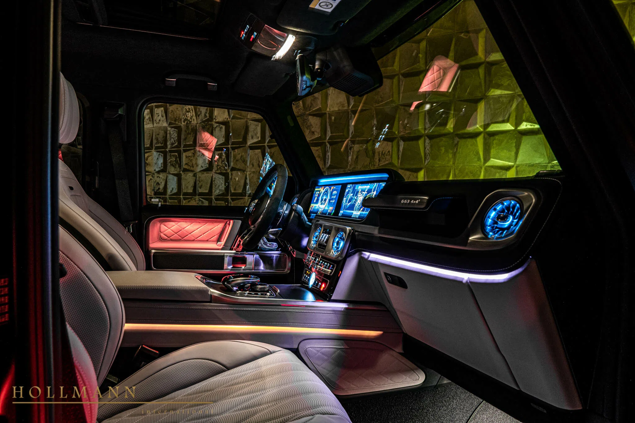 2023 Mercedes-Benz G 63 AMG 4x4 interior