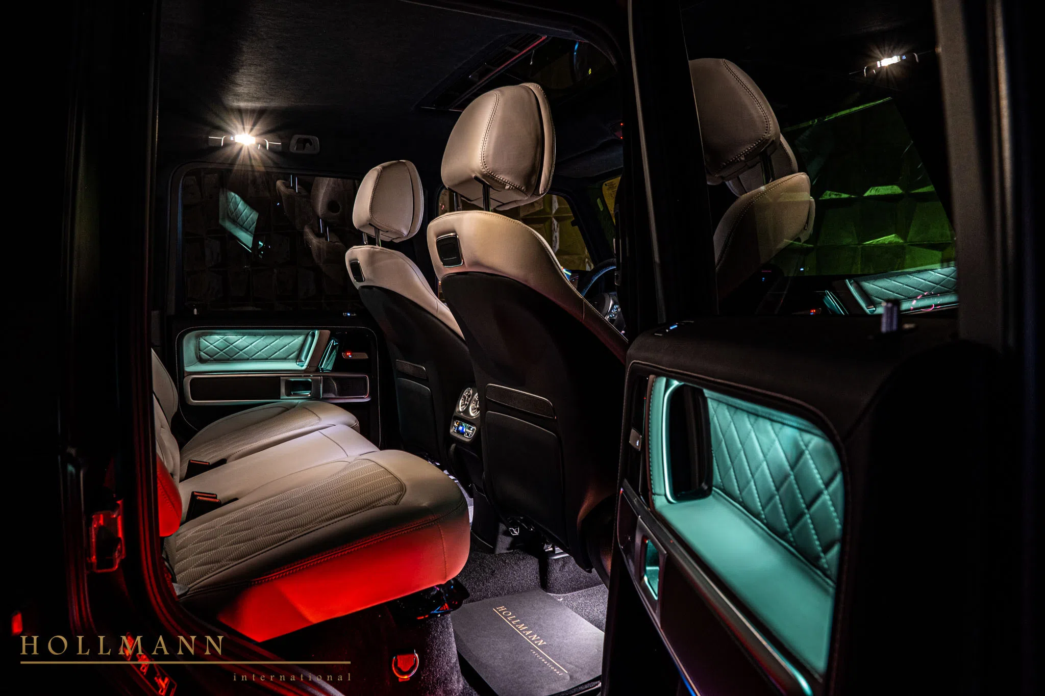 2023 Mercedes-Benz G 63 AMG 4x4 interior, seats