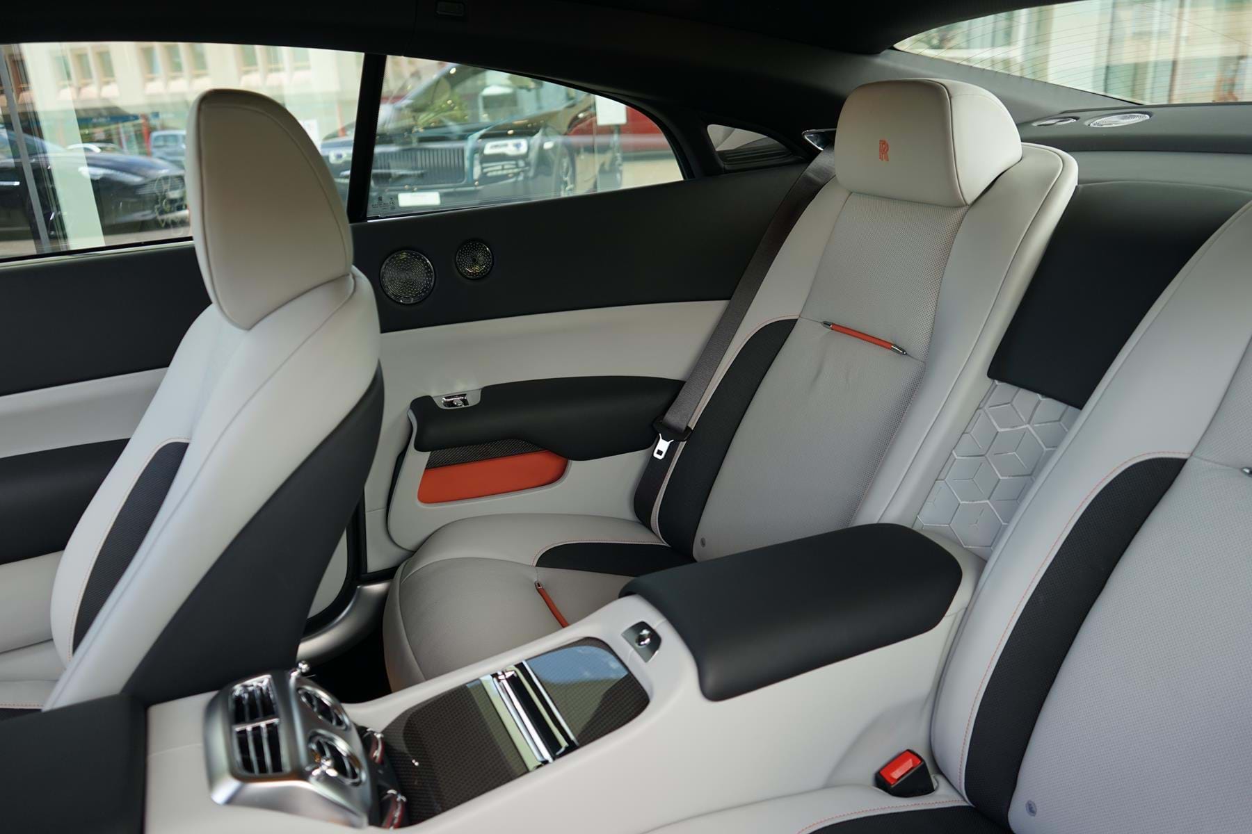 2018 Rolls-Royce Wraith Special Commission Nebula, 13/25