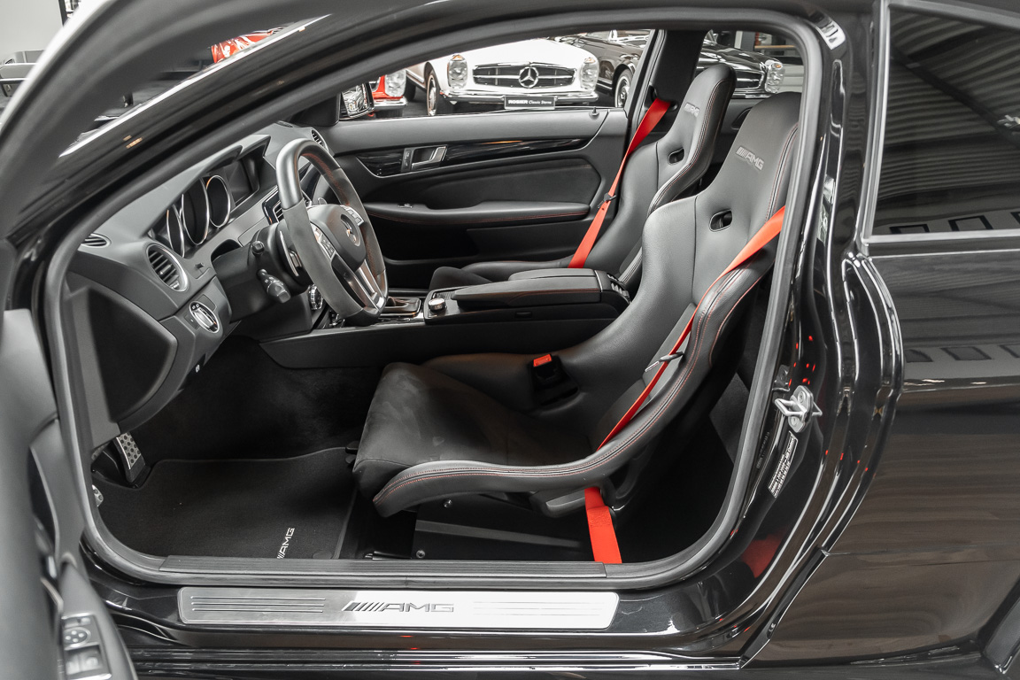 2012 Mercedes-Benz C 63 AMG Black Series, 11/20