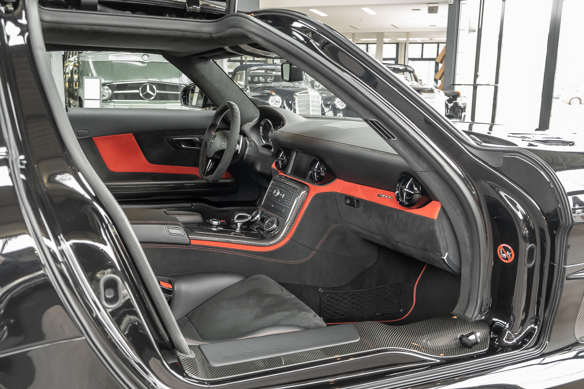 2014 Mercedes-Benz SLS AMG Black Series, 8/20