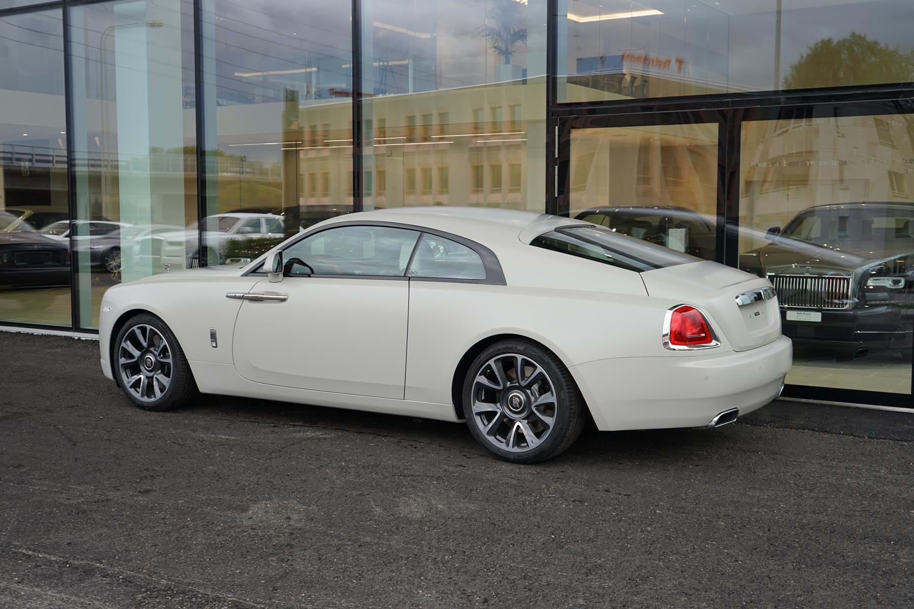 2018 Rolls-Royce Wraith Special Commission Nebula, 19/25