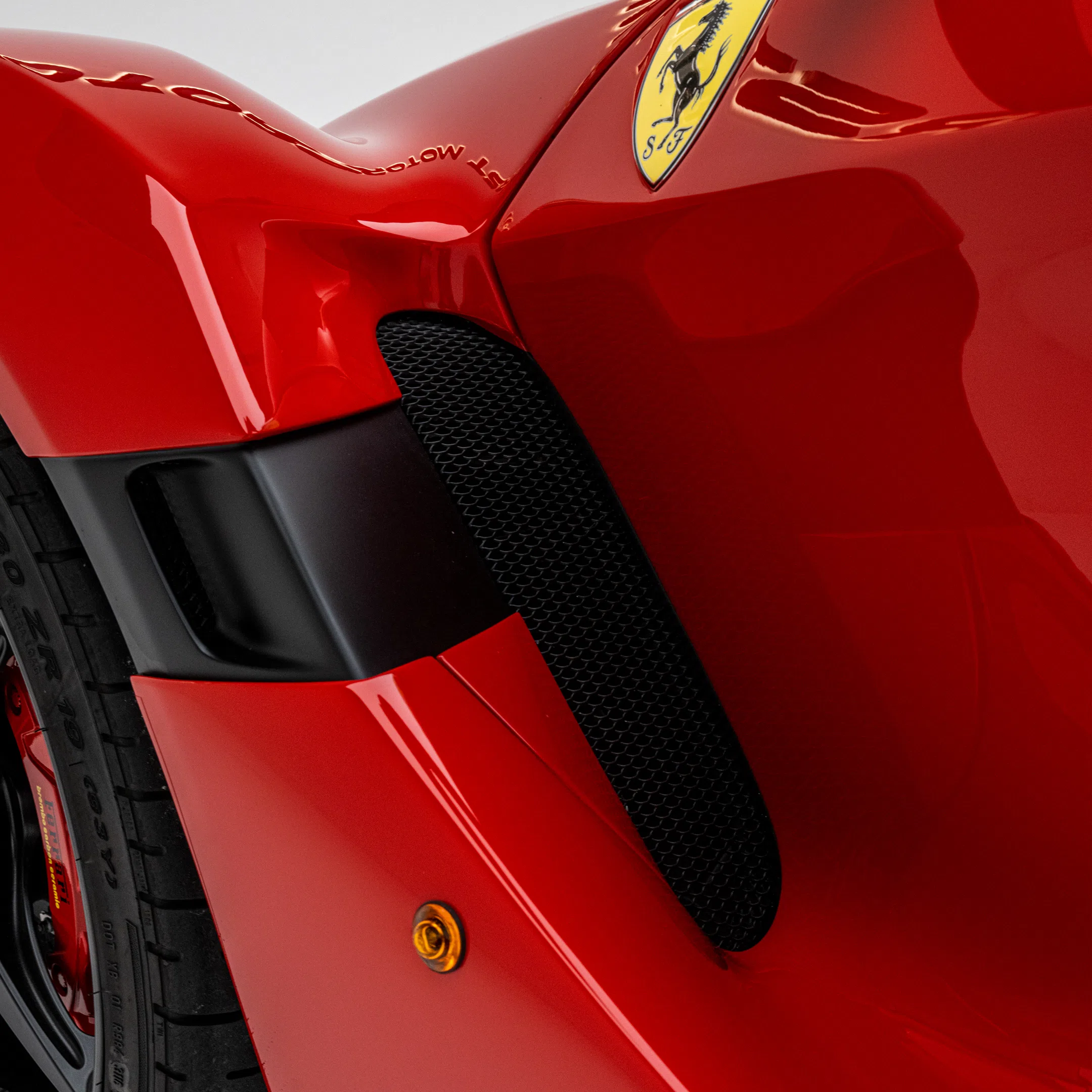 2017 FERRARI LAFERRARI APERTA, 6/22