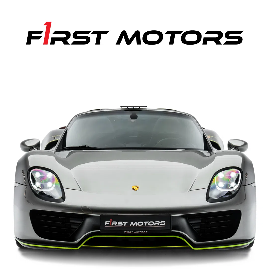 2015 Porsche 918 Spyder for sale, exterior, Silver