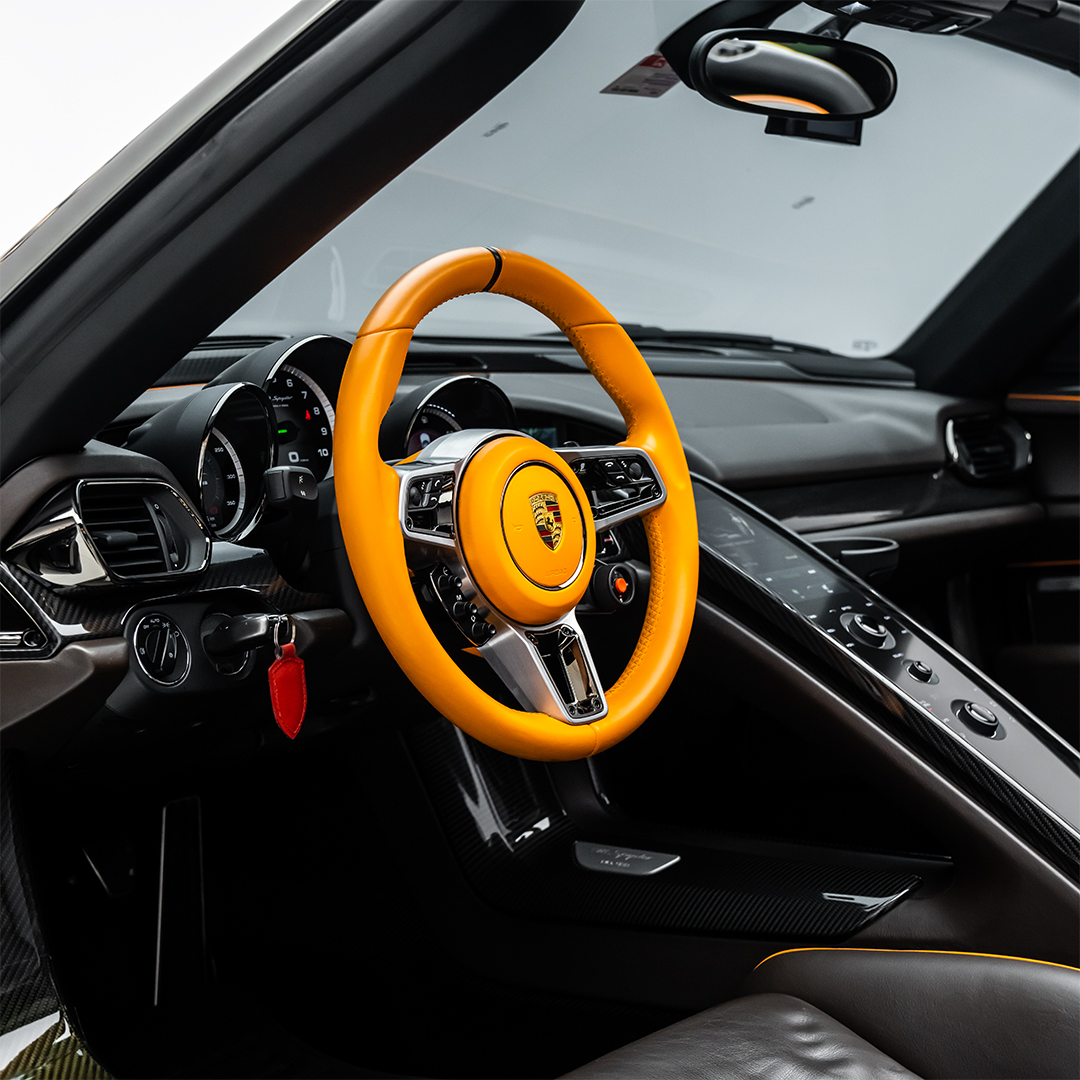 2015 PORSCHE 918 SPYDER, 6/18