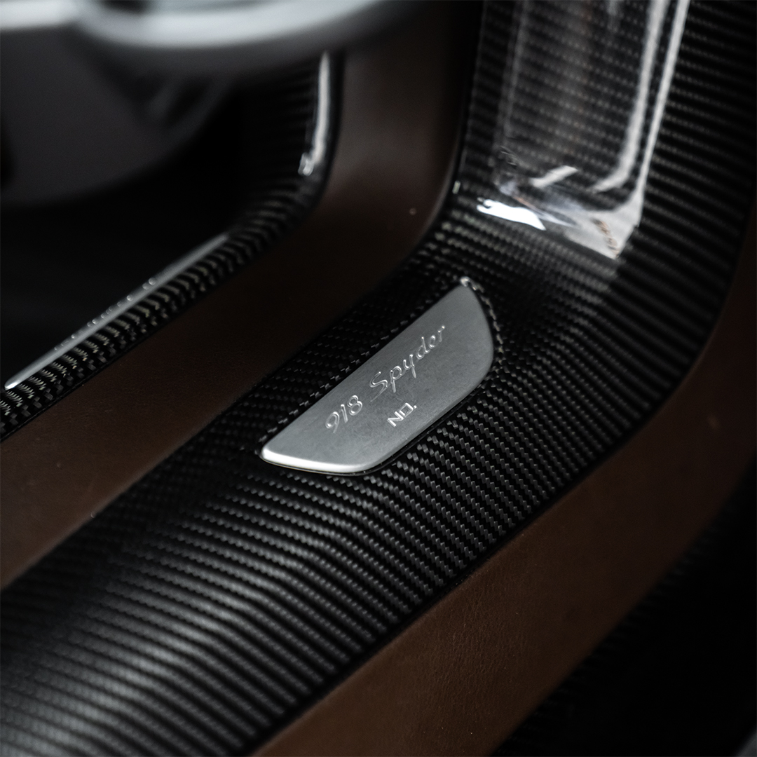 2015 PORSCHE 918 SPYDER, 13/18